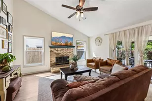 4866 Red Bay Dr, Orlando, FL 32829 - Photo 4