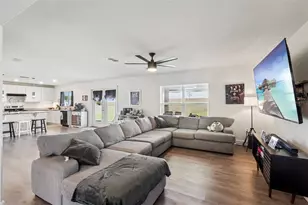 1841 Wilson Pr Cir, Groveland, FL 34736 - Photo 4
