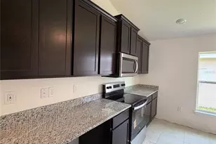 7612 Bent Tree Loop, Saint Cloud, FL 34773 - Photo 4