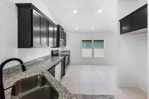 7612 Bent Tree Loop, Saint Cloud, FL 34773 - Photo 4