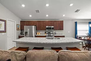 2008 Noble Dr, Davenport, FL 33837 - Photo 10