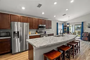 2008 Noble Dr, Davenport, FL 33837 - Photo 8