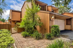 104 Oaks Ct, Sanford, FL 32771 - Photo 2