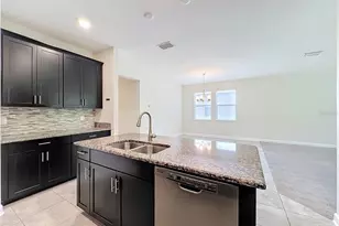 10066 Lovegrass Ln, Orlando, FL 32832 - Photo 14