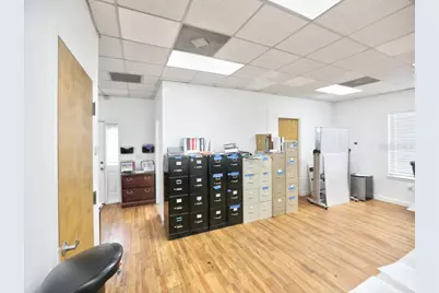 631 E Oak Ridge Road, Orlando, FL 32809 - Photo 10