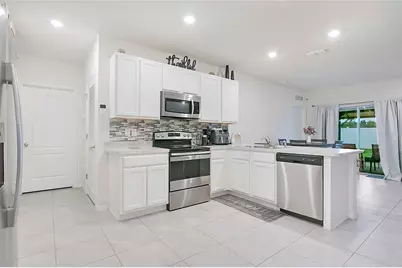 3676 Scarlet Oak Drive, Saint Cloud, FL 34772 - Photo 8