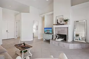 8072 Canyon Lake Cir, Orlando, FL 32835 - Photo 4