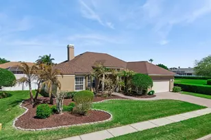 8072 Canyon Lake Cir, Orlando, FL 32835 - Photo 2