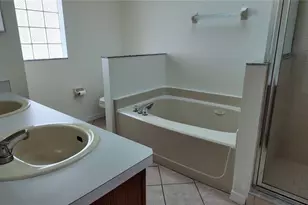 212 Bent Oak Loop, Davenport, FL 33837 - Photo 16