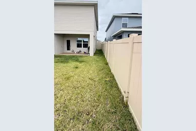 1046 Grantham Lane SE, Palm Bay, FL 32909 - Photo 8