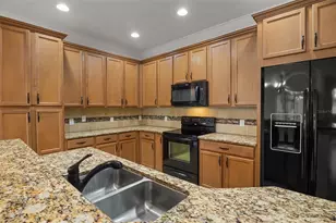 10410 Belfry Cir, Orlando, FL 32832 - Photo 10