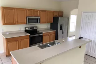 638 Kensington Dr, Davenport, FL 33897 - Photo 6