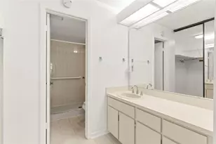 7 Escondido Cir, Altamonte Springs, FL 32701 - Photo 24