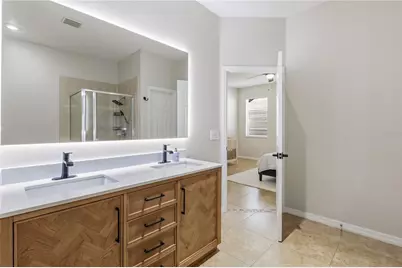 15032 Stonebriar Way, Orlando, FL 32826 - Photo 10