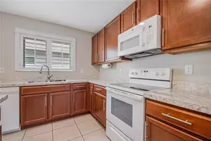 2865 Mosshire Cir, Saint Cloud, FL 34772 - Photo 24