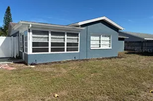9425 Lido Ln, Port Richey, FL 34668 - Photo 14