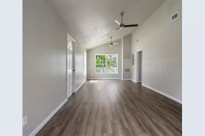 357 N Main Avenue, Groveland, FL 34736 - Photo 4