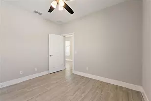 302 Elderberry Ct, Kissimmee, FL 34759 - Photo 16