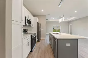 119 Tulip Ln, Kissimmee, FL 34759 - Photo 12