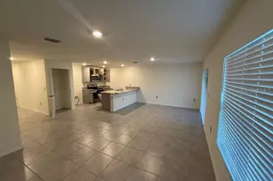 16717 Parker River St, Wimauma, FL 33598 - Photo 4