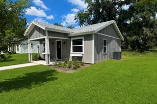 351 N Main Ave, Groveland, FL 34736 - Photo 2