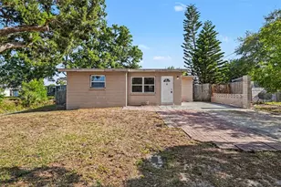 10118 114th Terrace, Largo, FL 33773 - Photo 1