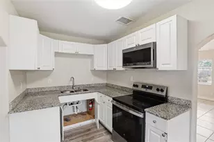 1011 Santa Barbara Rd, Orlando, FL 32808 - Photo 8