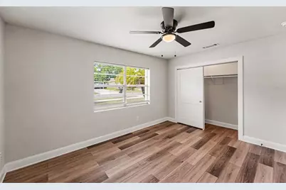1361 Overlea Street, Clearwater, FL 33755 - Photo 8