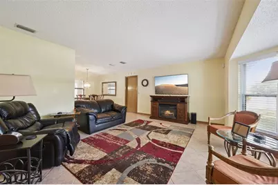 706 E Lacy Circle, Deltona, FL 32725 - Photo 8