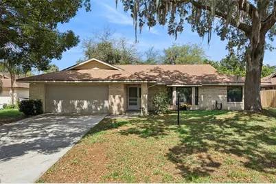 706 E Lacy Circle, Deltona, FL 32725 - Photo 1
