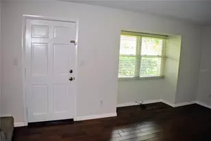 814 Park Lake Cir, Maitland, FL 32751 - Photo 2