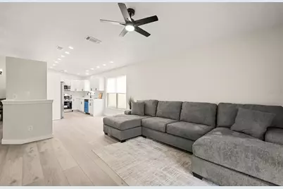 734 Wechsler Circle, Orlando, FL 32824 - Photo 8