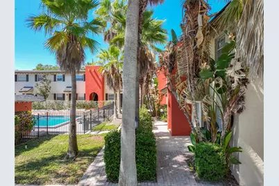 2507 E Central Boulevard #22, Orlando, FL 32803 - Photo 4
