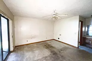 1627 Saxon Blvd, Deltona, FL 32725 - Photo 10
