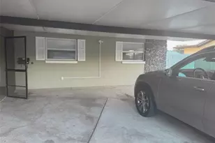 10618 Eastview Dr, Orlando, FL 32825 - Photo 2