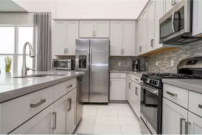 15205 Shonan Gold Drive, Winter Garden, FL 34787 - Photo 12