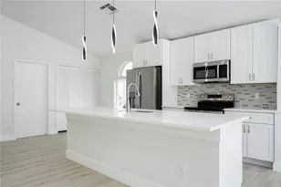2218 Newt St, Orlando, FL 32837 - Photo 12