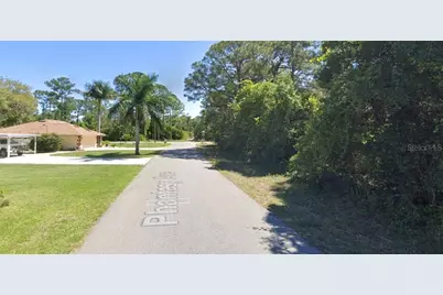 241 Phantasy Avenue, Lake Placid, FL 33852 - Photo 4