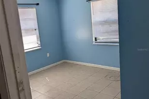814 N St Clair Abrams Ave, Tavares, FL 32778 - Photo 4