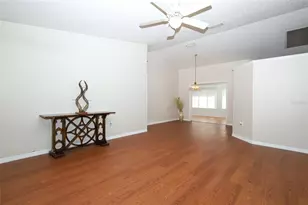610 Yorktown Dr, Leesburg, FL 34748 - Photo 4