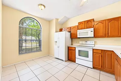 3348 Hillmont Circle, Orlando, FL 32817 - Photo 8
