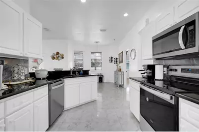2735 Berkford Circle, Lakeland, FL 33810 - Photo 16