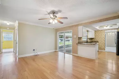 127 Clover Lane, Longwood, FL 32750 - Photo 4