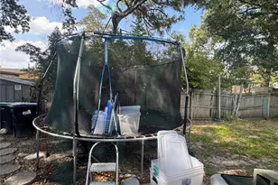 207 E Buchanon Ave, Orlando, FL 32809 - Photo 14