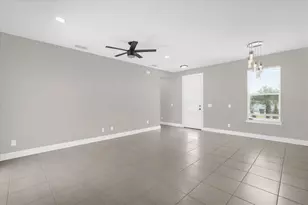 1430 Orlando Ct, Kissimmee, FL 34759 - Photo 4