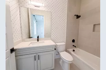 5911 Redbay Boulevard, Bradenton, FL 34210 - Photo 10