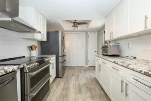 658 Woodridge Dr, Fern Park, FL 32730 - Photo 10