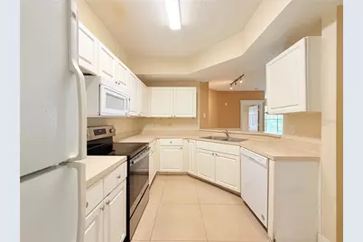 5524 Metrowest Boulevard #10-203, Orlando, FL 32811 - Photo 16