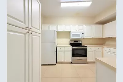 5524 Metrowest Boulevard #10-203, Orlando, FL 32811 - Photo 12