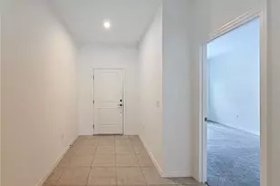 418 Quayside Ave, Mascotte, FL 34753 - Photo 4